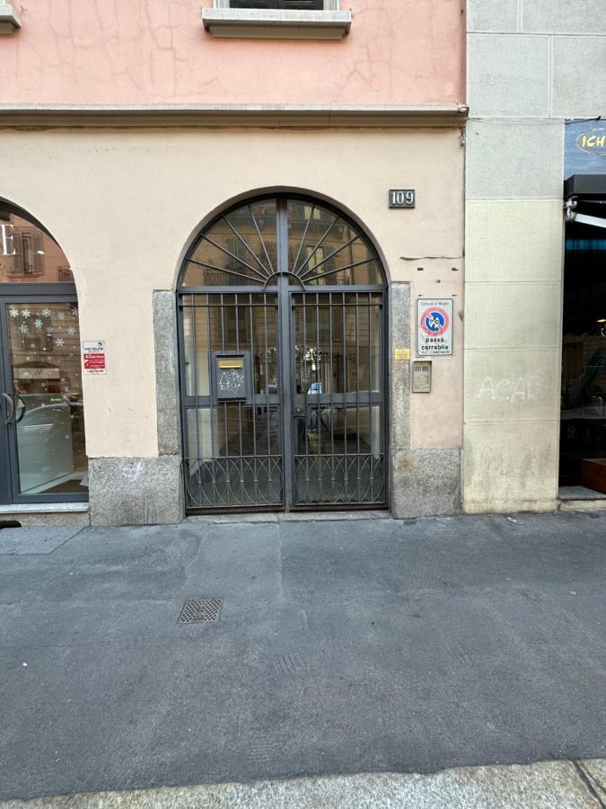 Ferienwohnung Monolocale In Pieno Centro Mailand Exterior foto