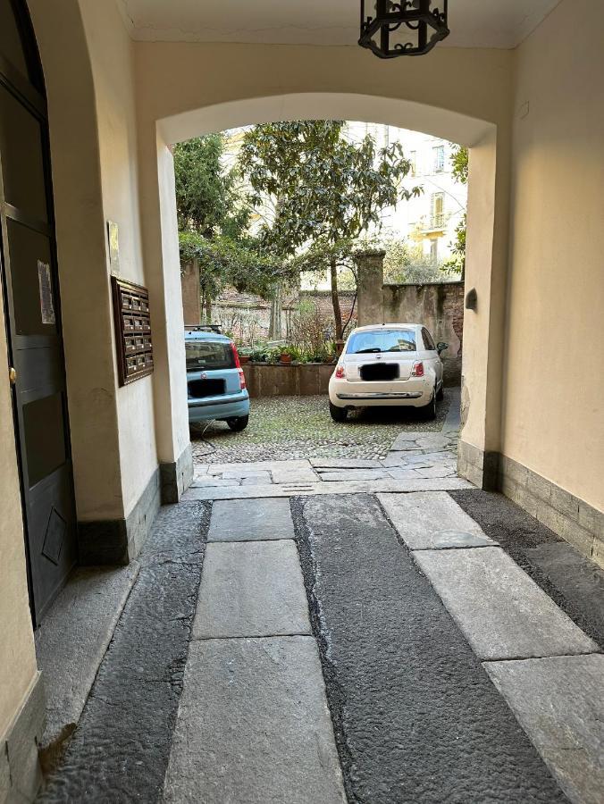 Ferienwohnung Monolocale In Pieno Centro Mailand Exterior foto